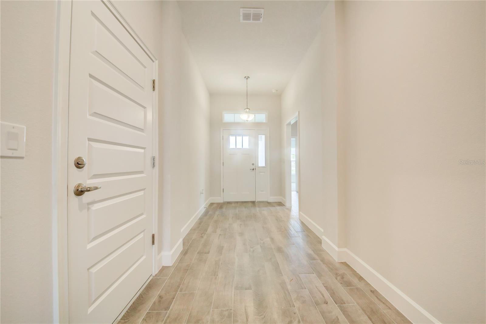 6907 162nd Pl E Property Photo 10
