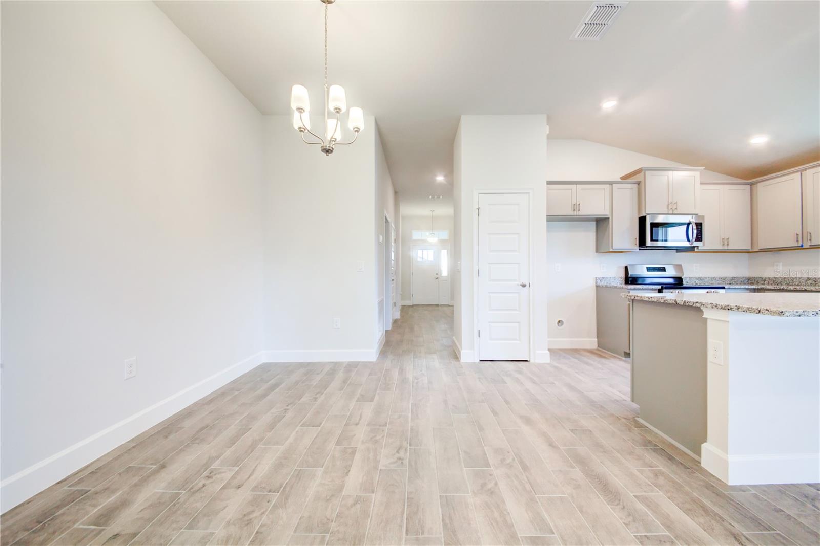6907 162nd Pl E Property Photo 17