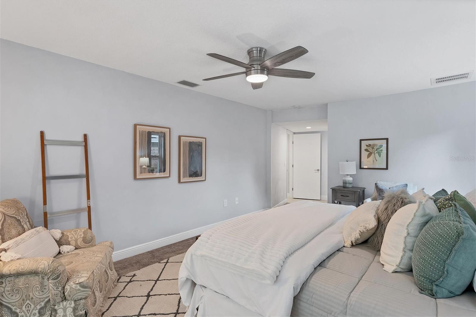 4302 Deepwater Ln Property Photo 37