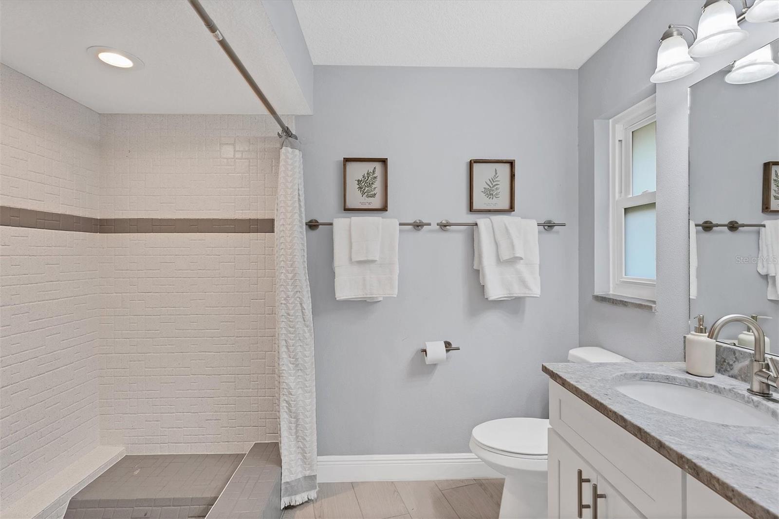 4302 Deepwater Ln Property Photo 43