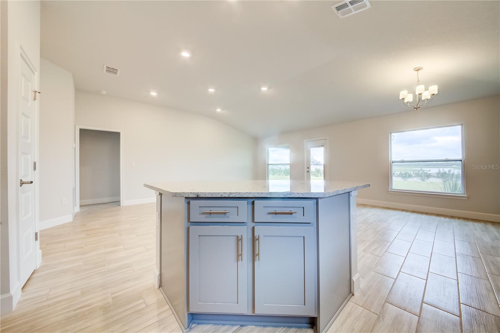 6814 162nd Pl E Property Photo 13