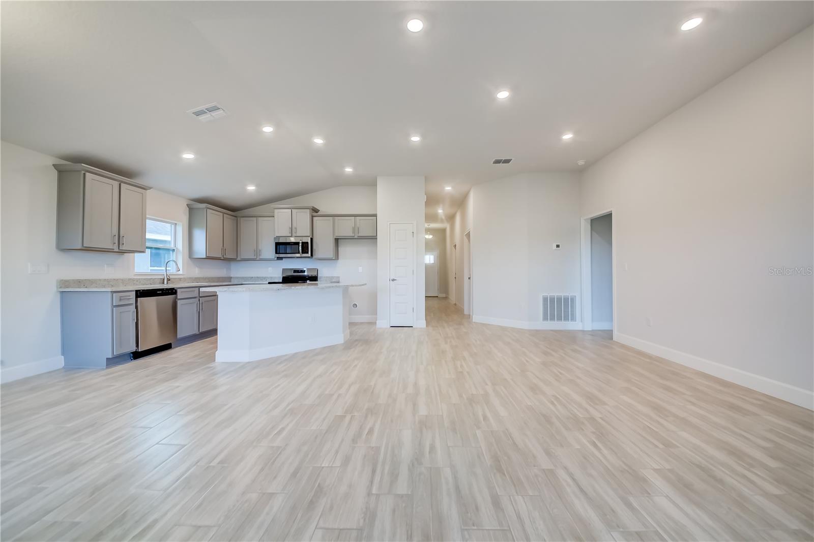 6814 162nd Pl E Property Photo 16