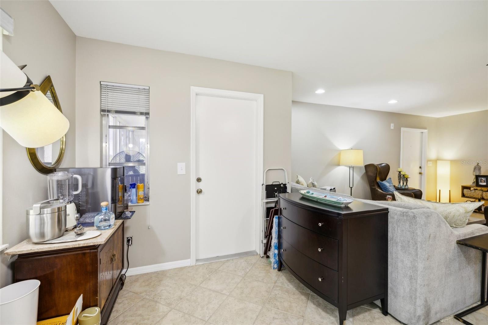 329 Grayston Pl #112 Property Photo 11