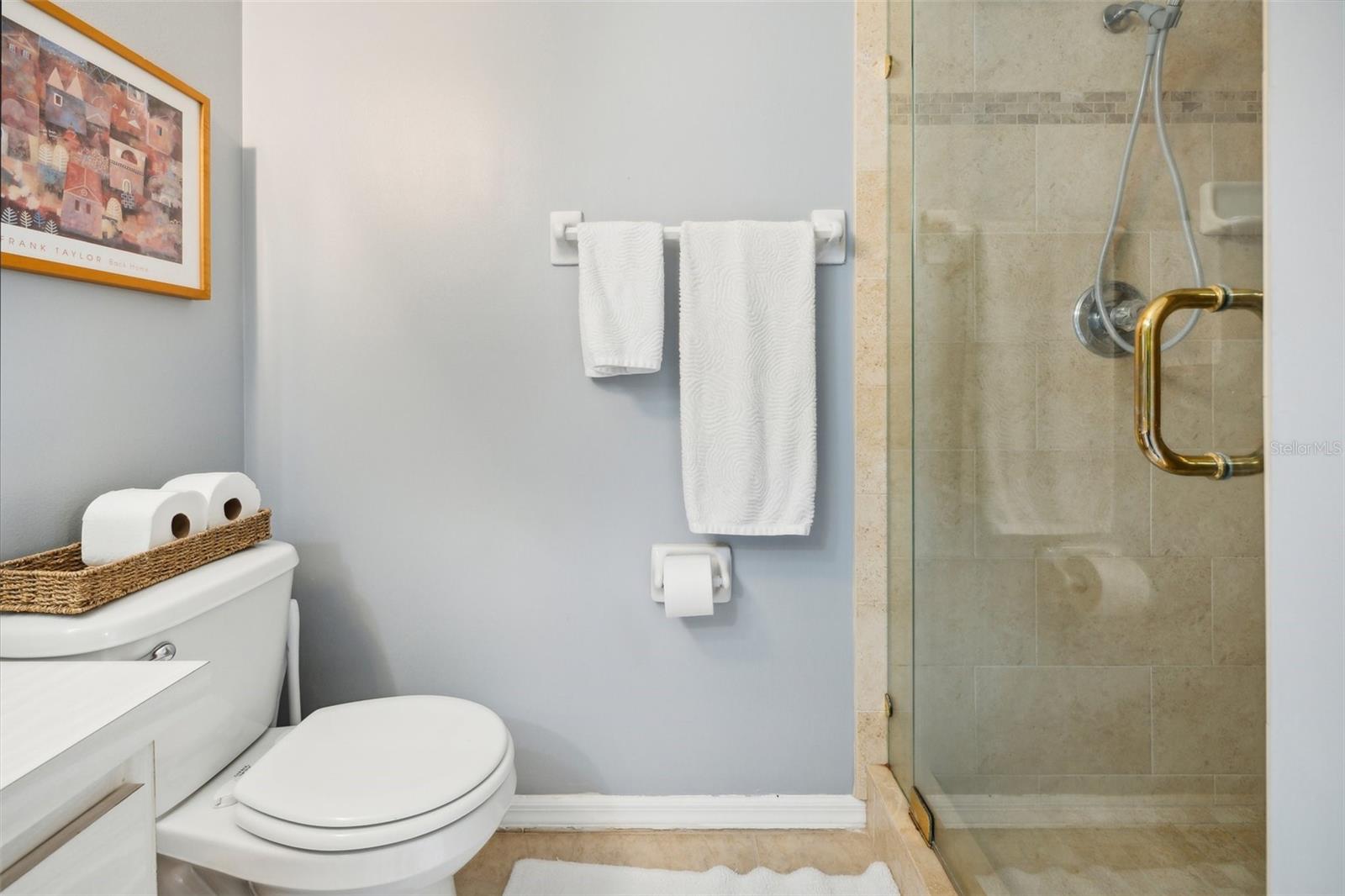 329 Grayston Pl #112 Property Photo 18