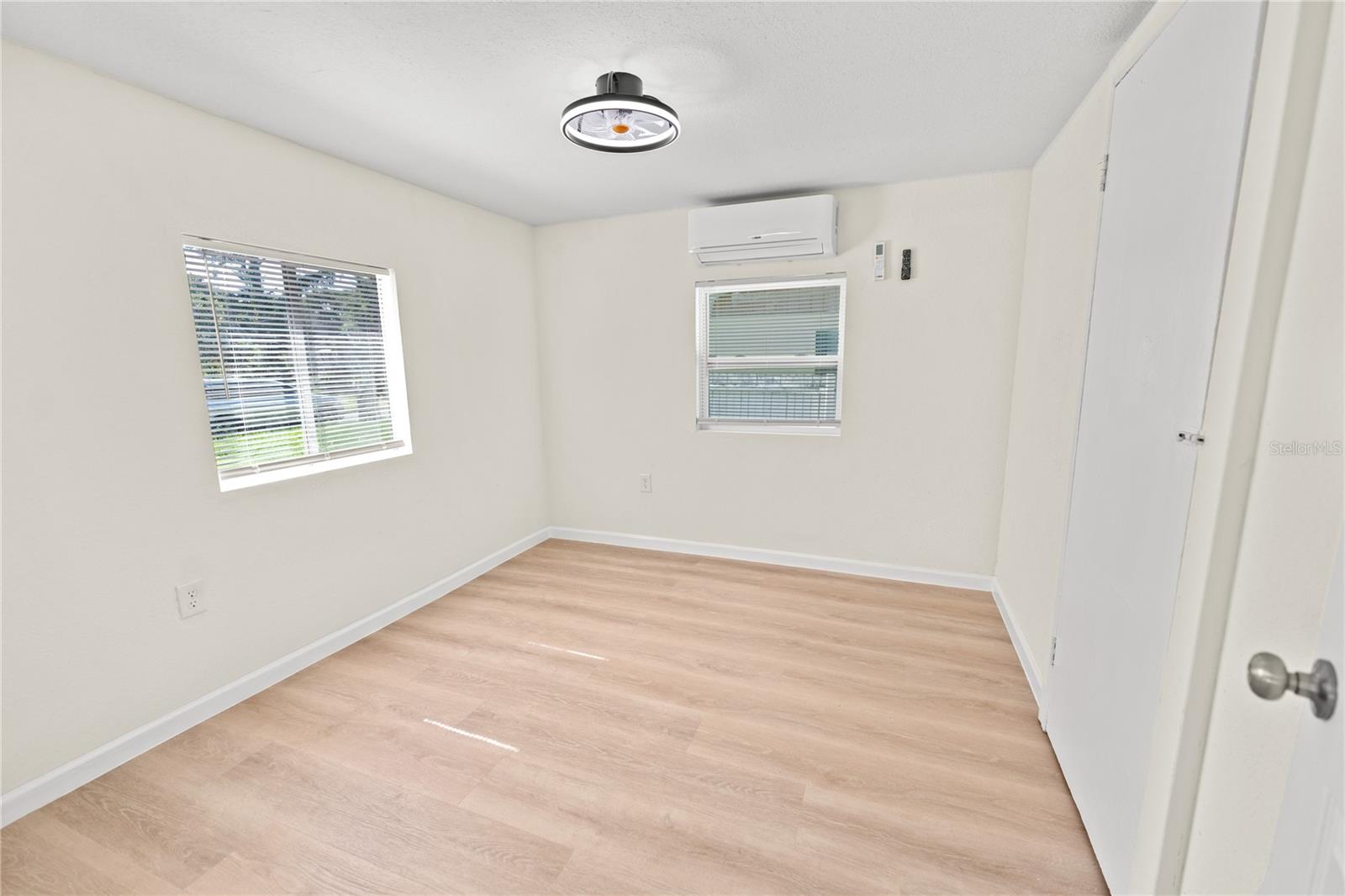8738 N Tangerine Pl Property Photo 9