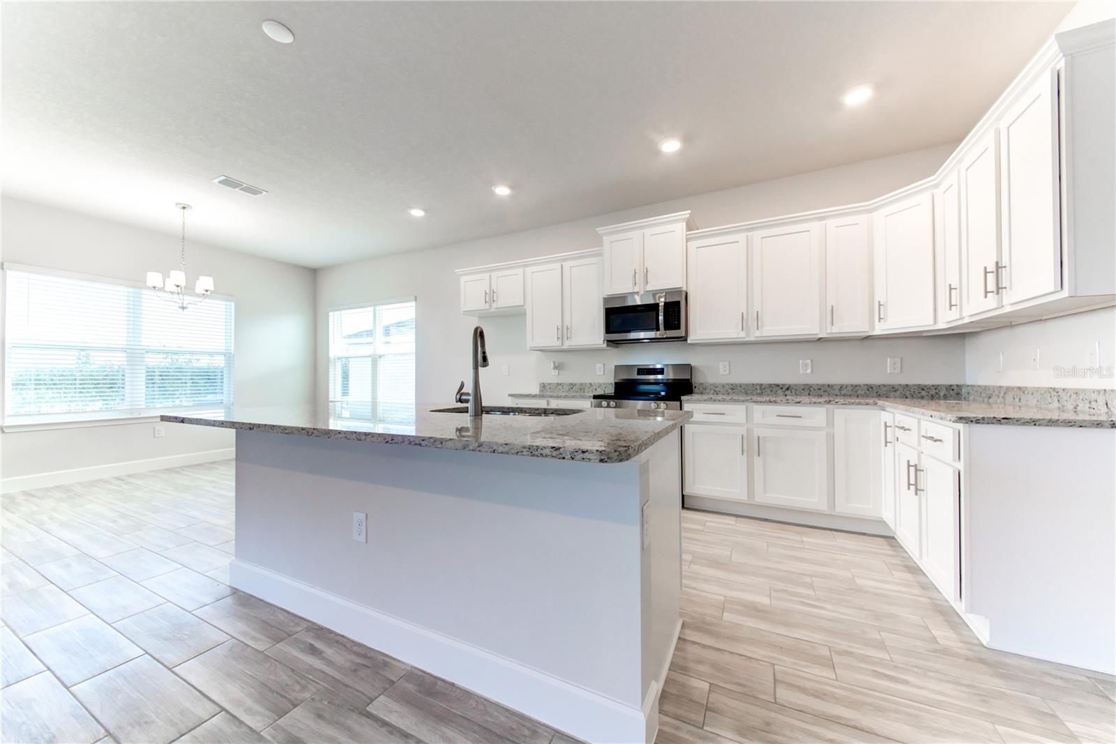 6931 162nd Pl E Property Photo 13
