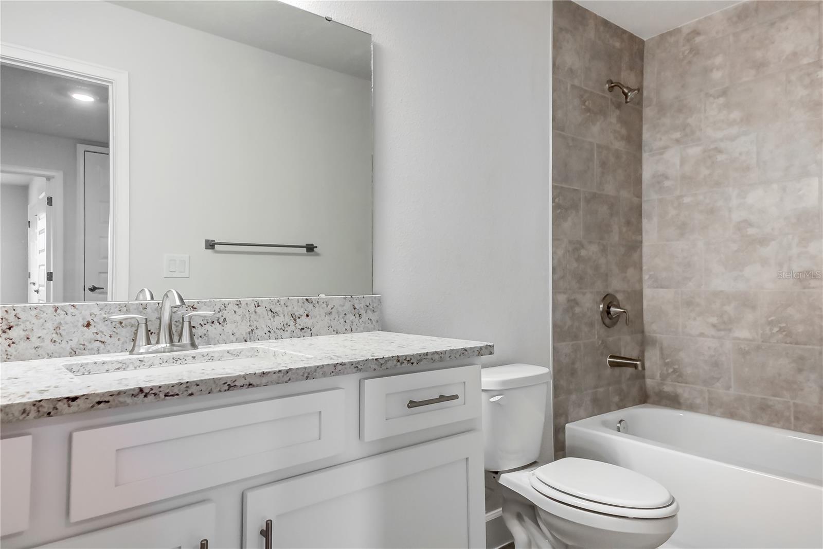 6931 162nd Pl E Property Photo 18