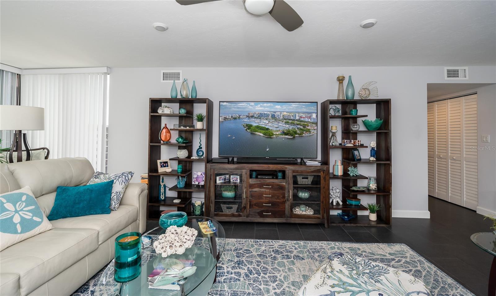 707 S Gulfstream Ave #602 Property Photo 11