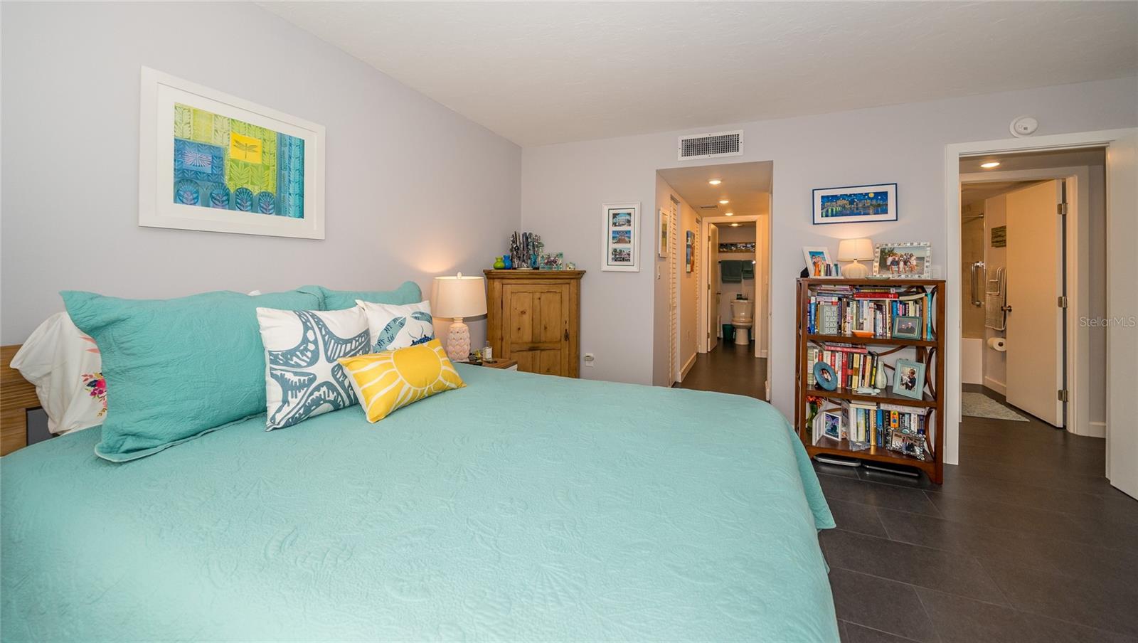 707 S Gulfstream Ave #602 Property Photo 18