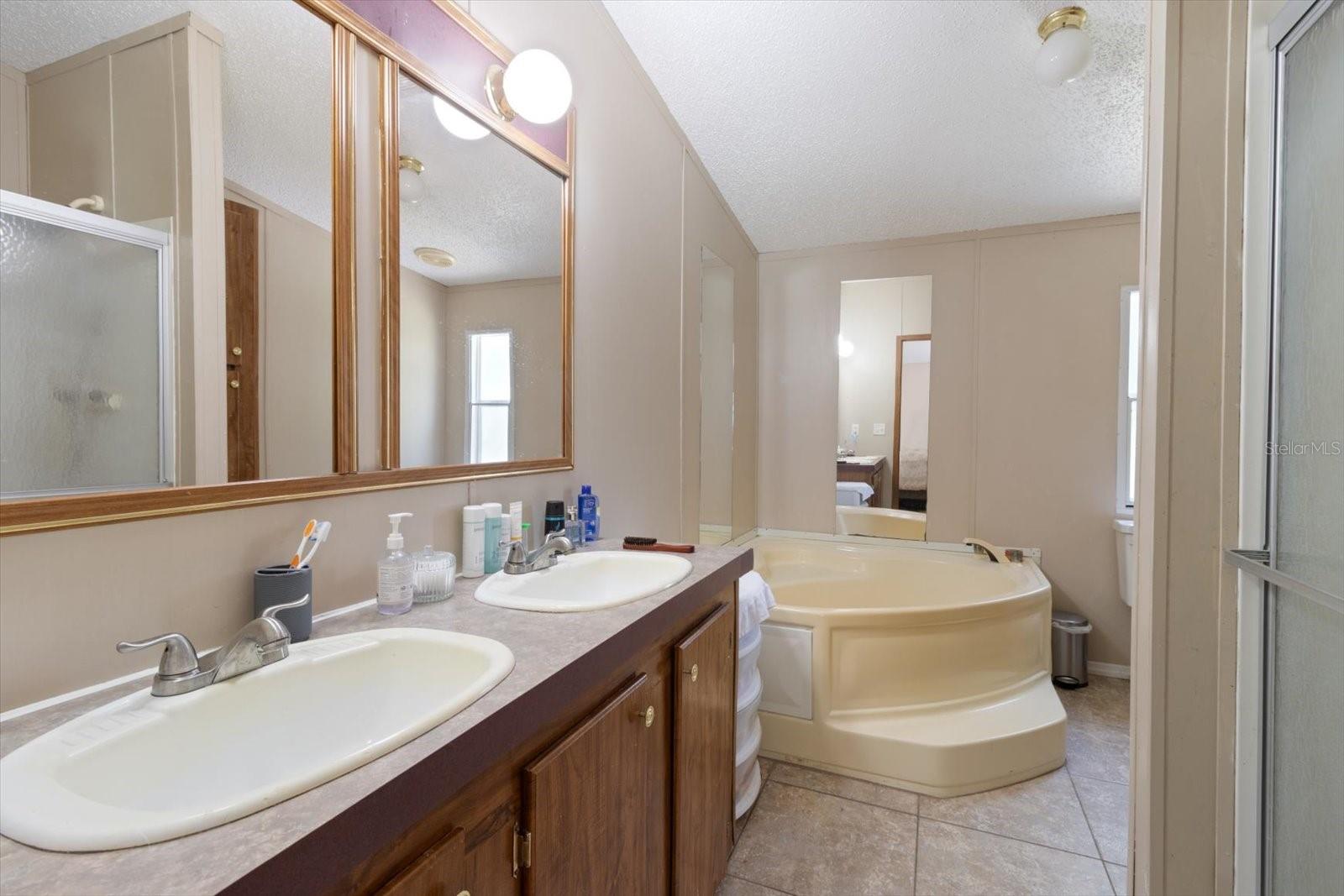 5442 S Glenn Acres Ter Property Photo 9