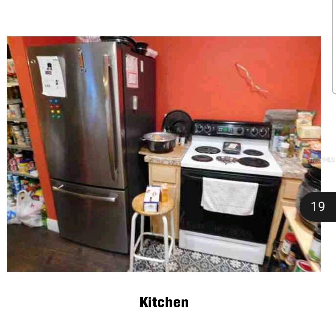 4605 N 39th St #1/2 Property Photo 7