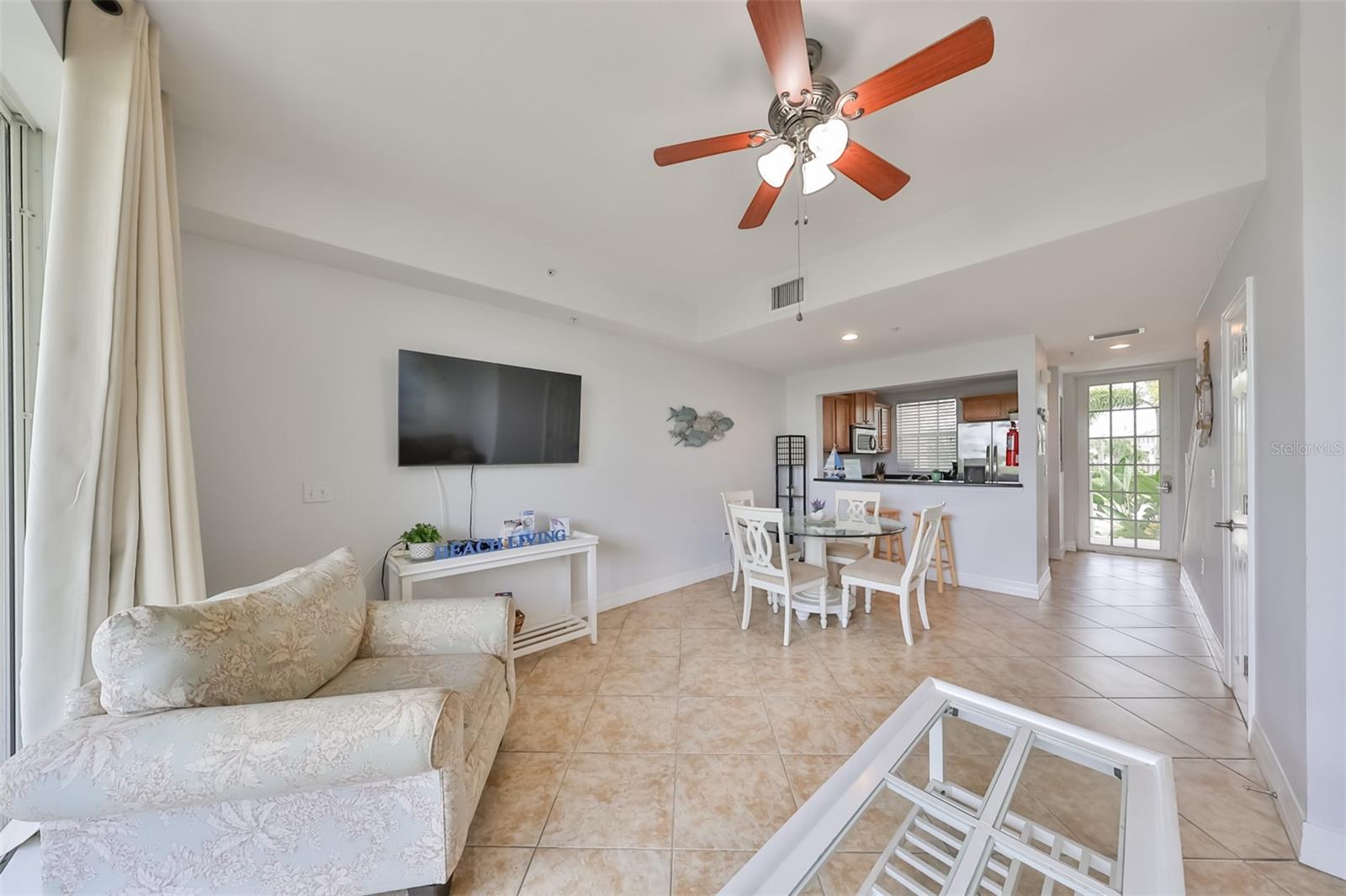 3226 Mangrove Point Dr Property Photo 8