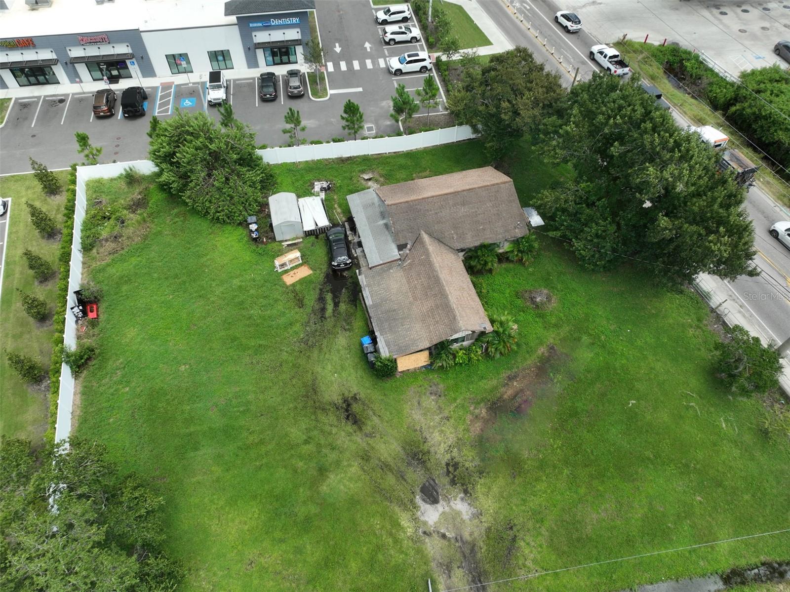 11348 Pine St Property Photo 4