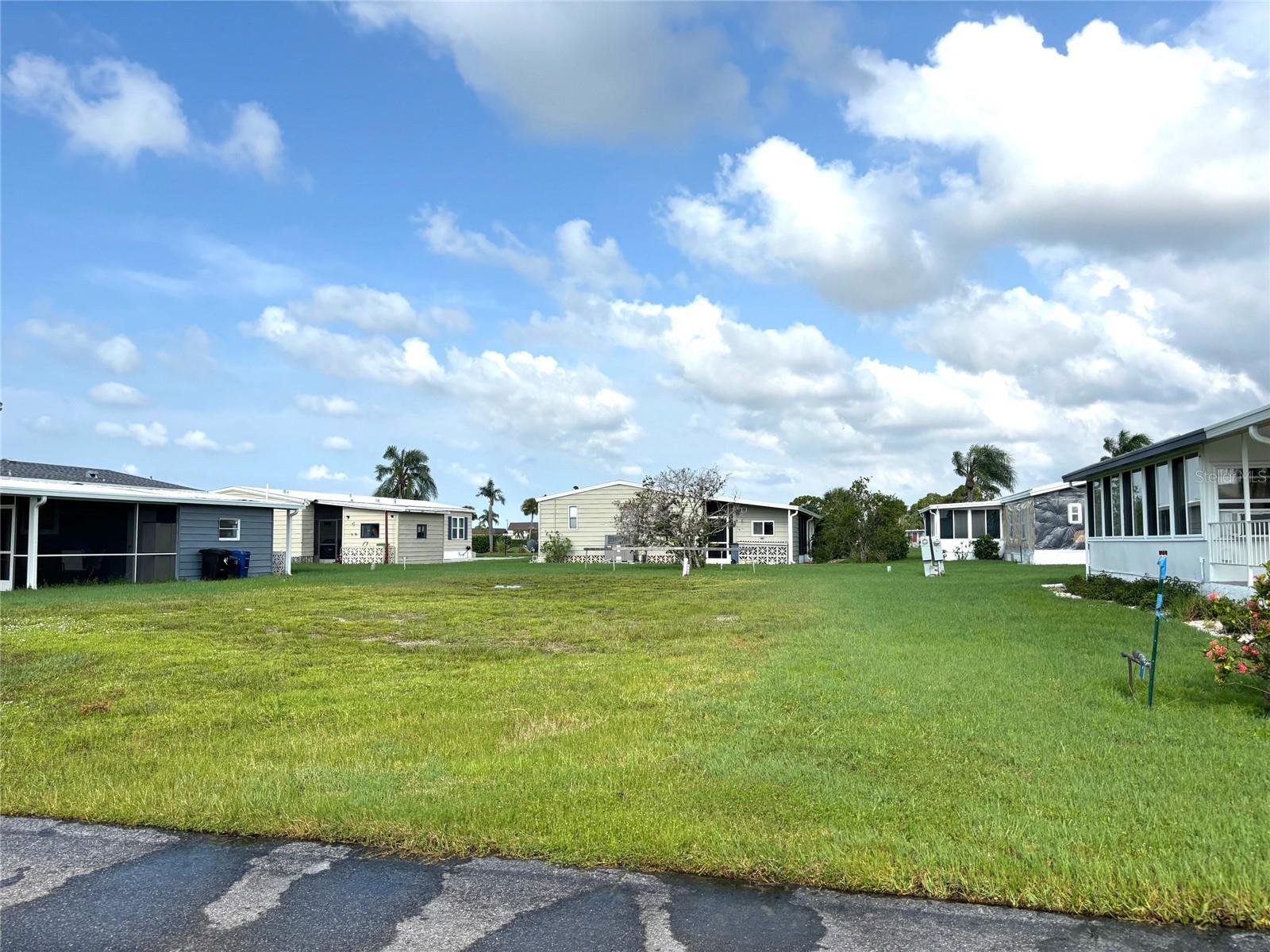 514 Madonna Property Photo 4