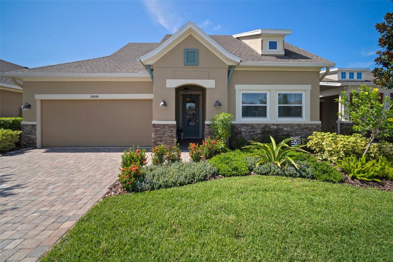 13939 Swallow Hill Dr Property Photo 1
