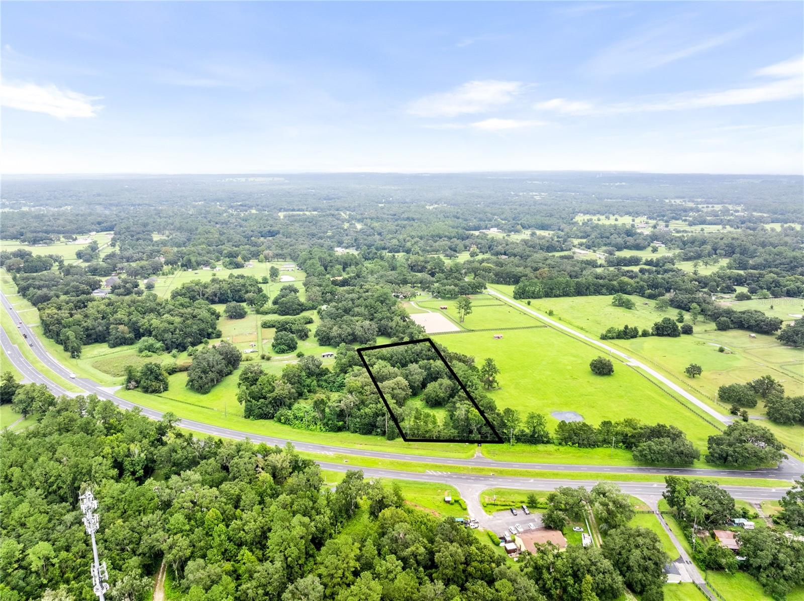 12255 N Us Highway 27 Property Photo 2