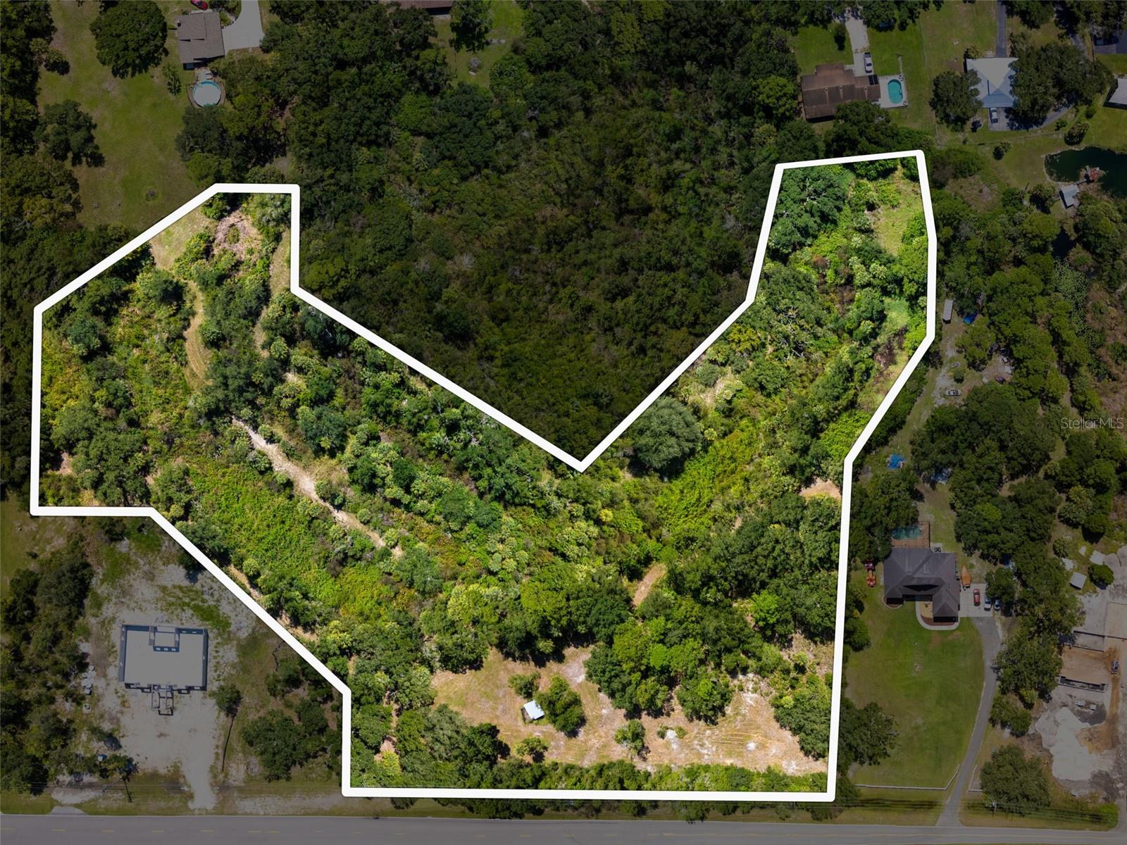 Lightfoot Rd Property Photo 3