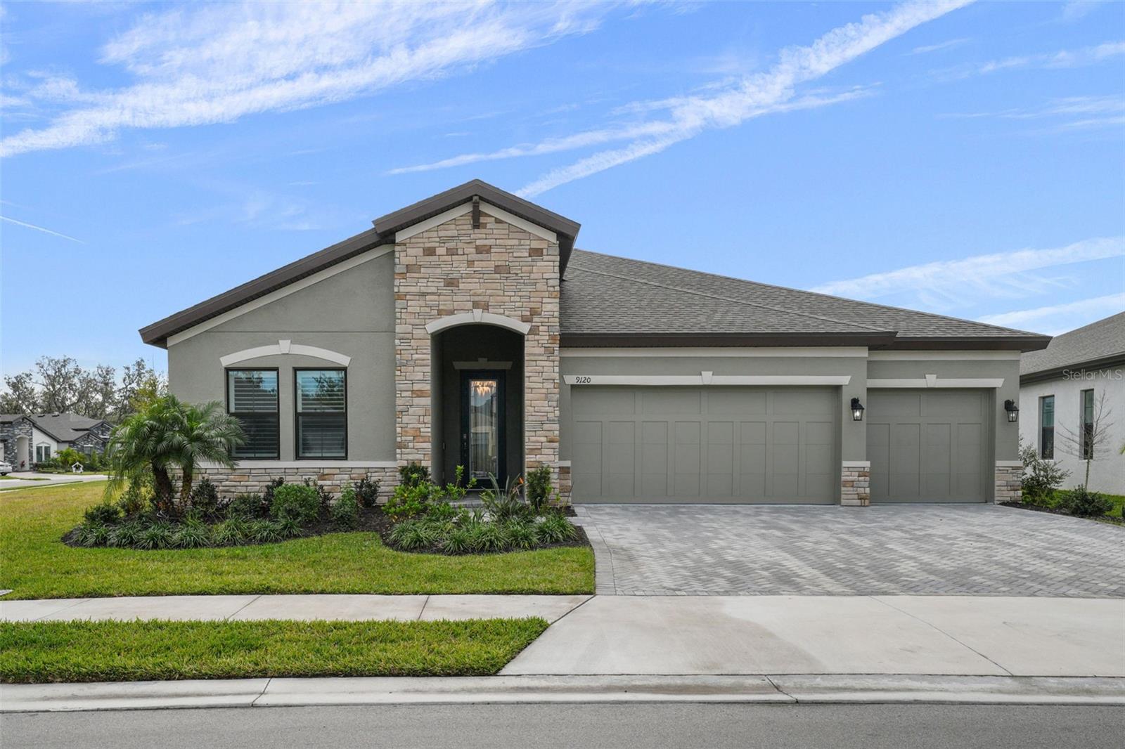9120 Warm Springs Cir Property Photo