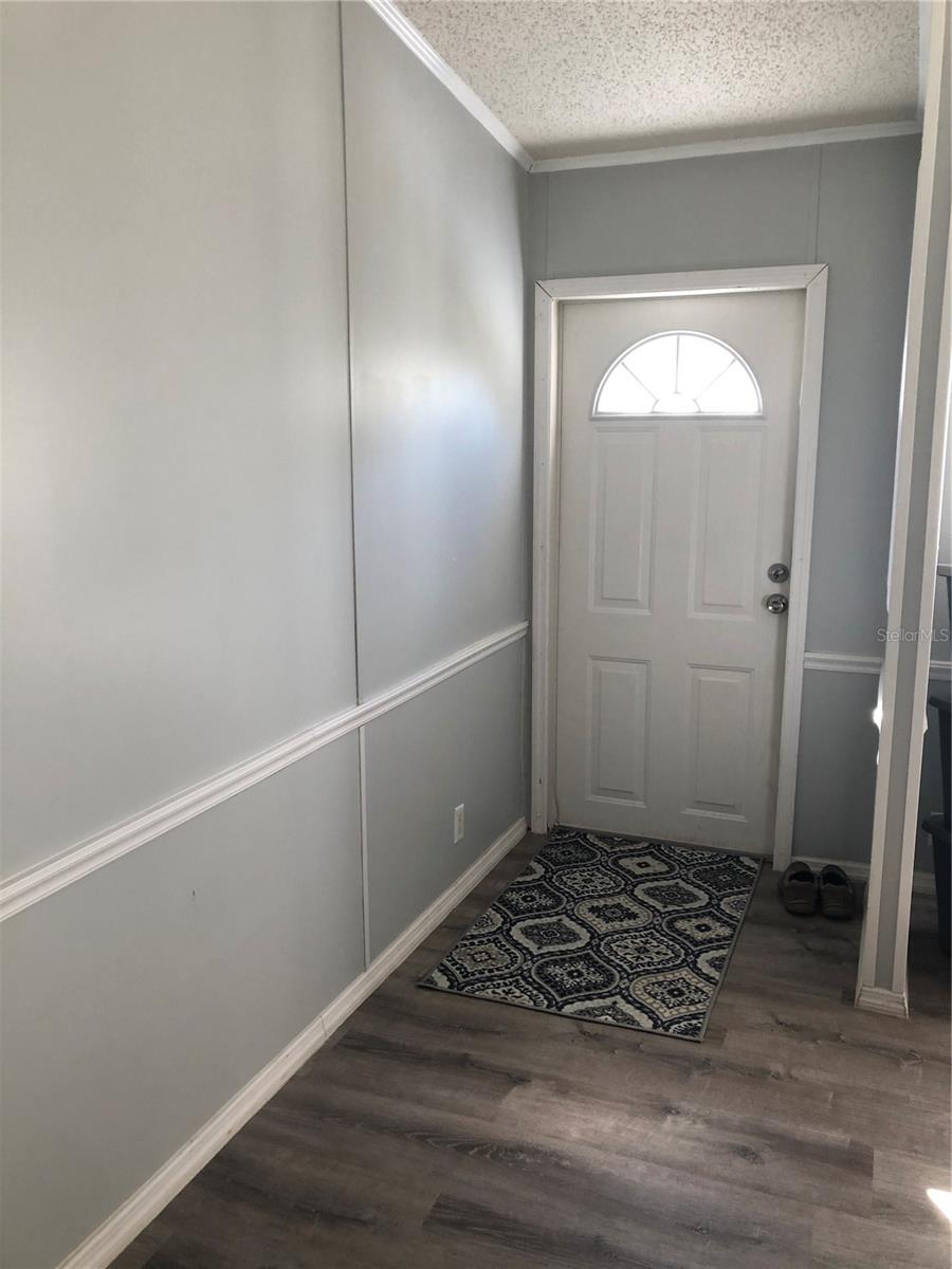 30340 Baylor Ln Property Photo 8