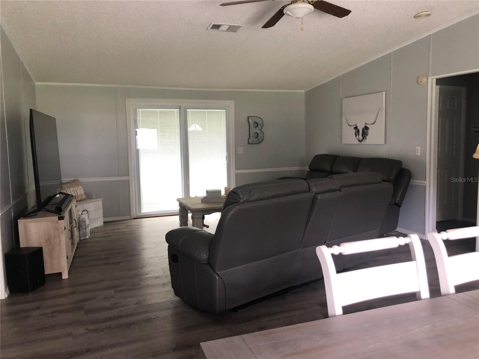 30340 Baylor Ln Property Photo 11