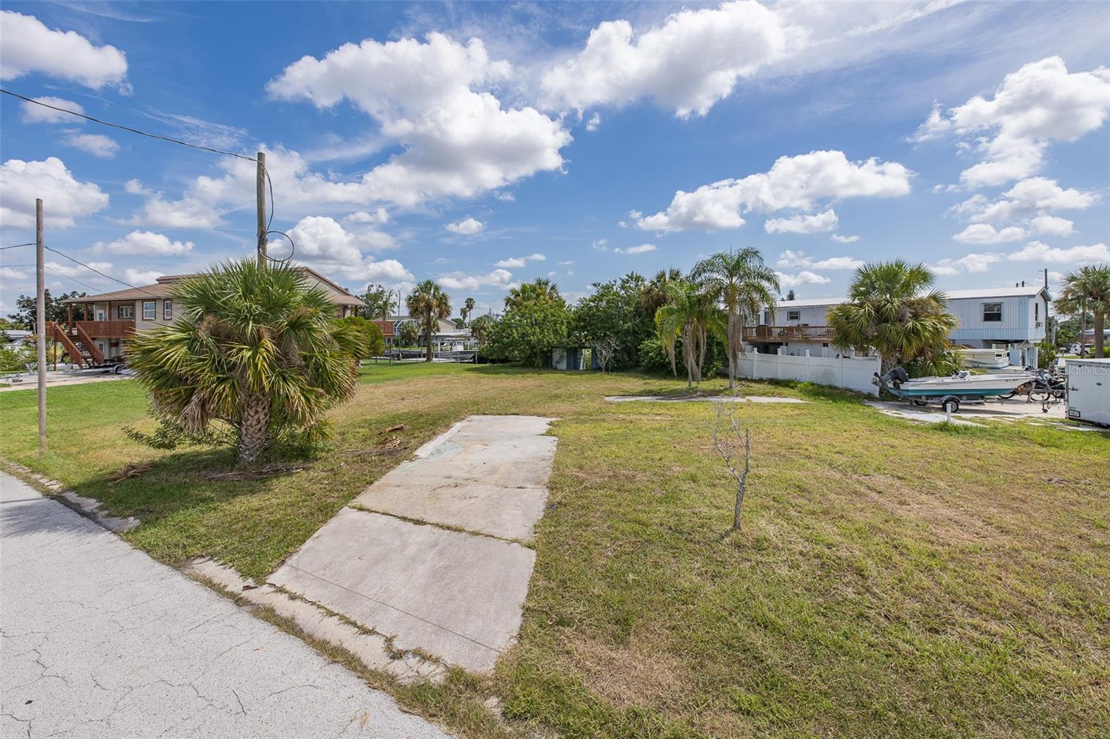 13008 Ballast Ct Property Photo 2