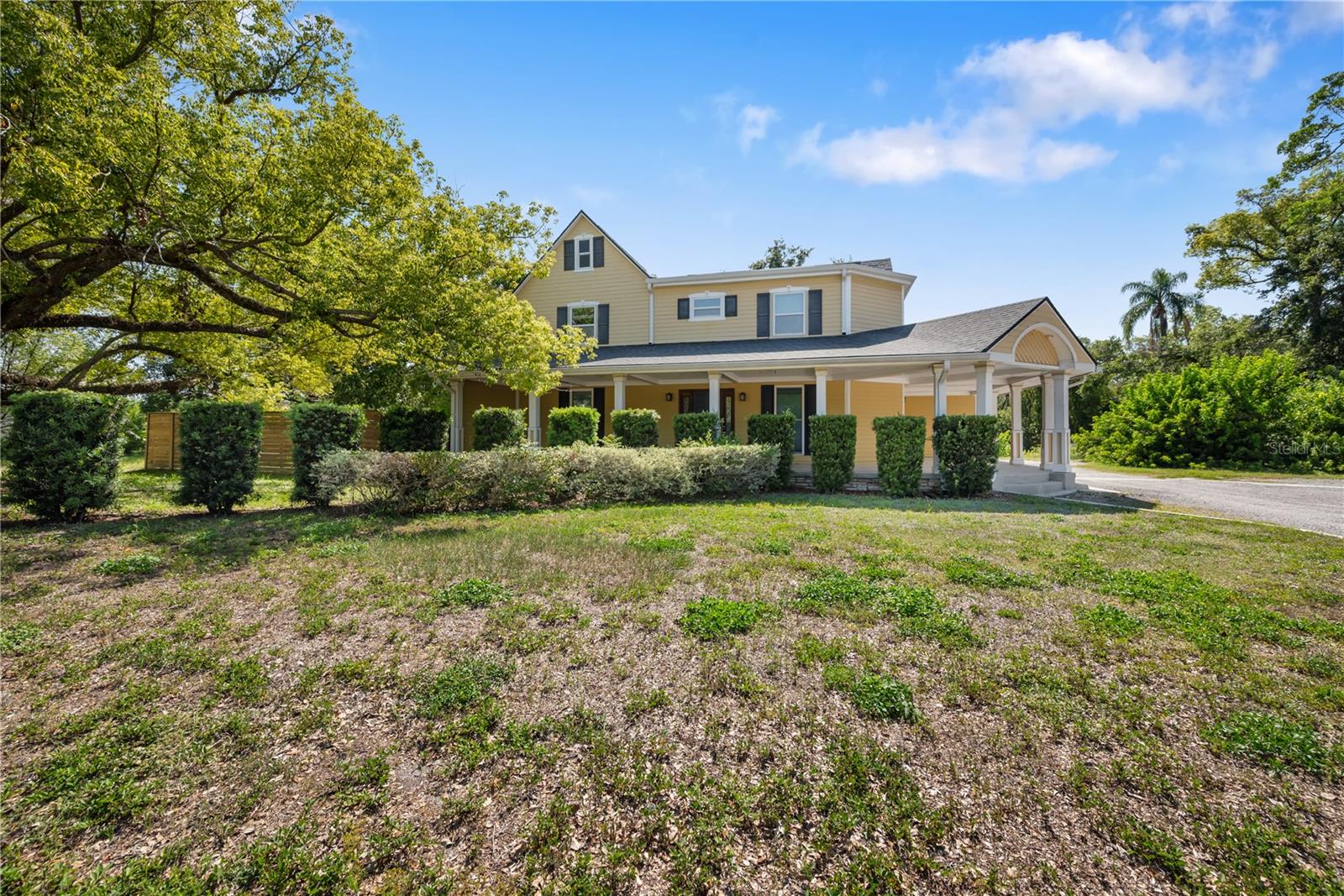 1109 Belcher Rd Property Photo 1