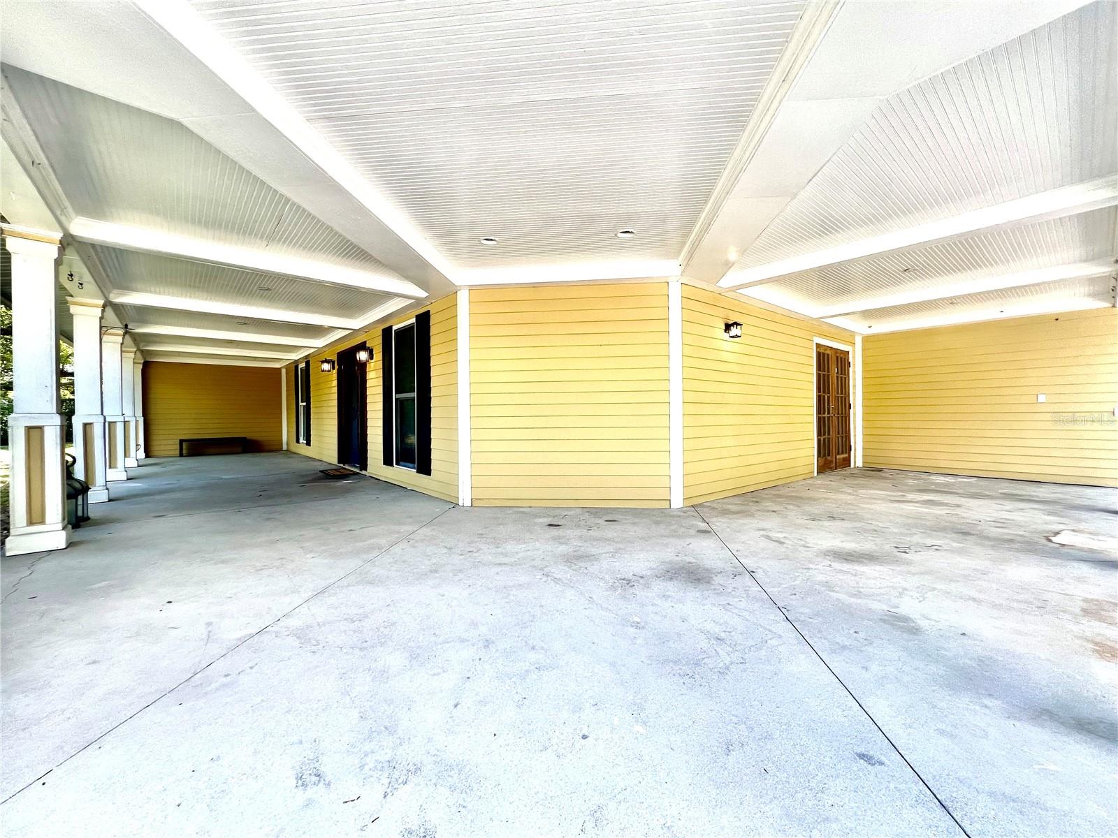 1109 Belcher Rd Property Photo 11