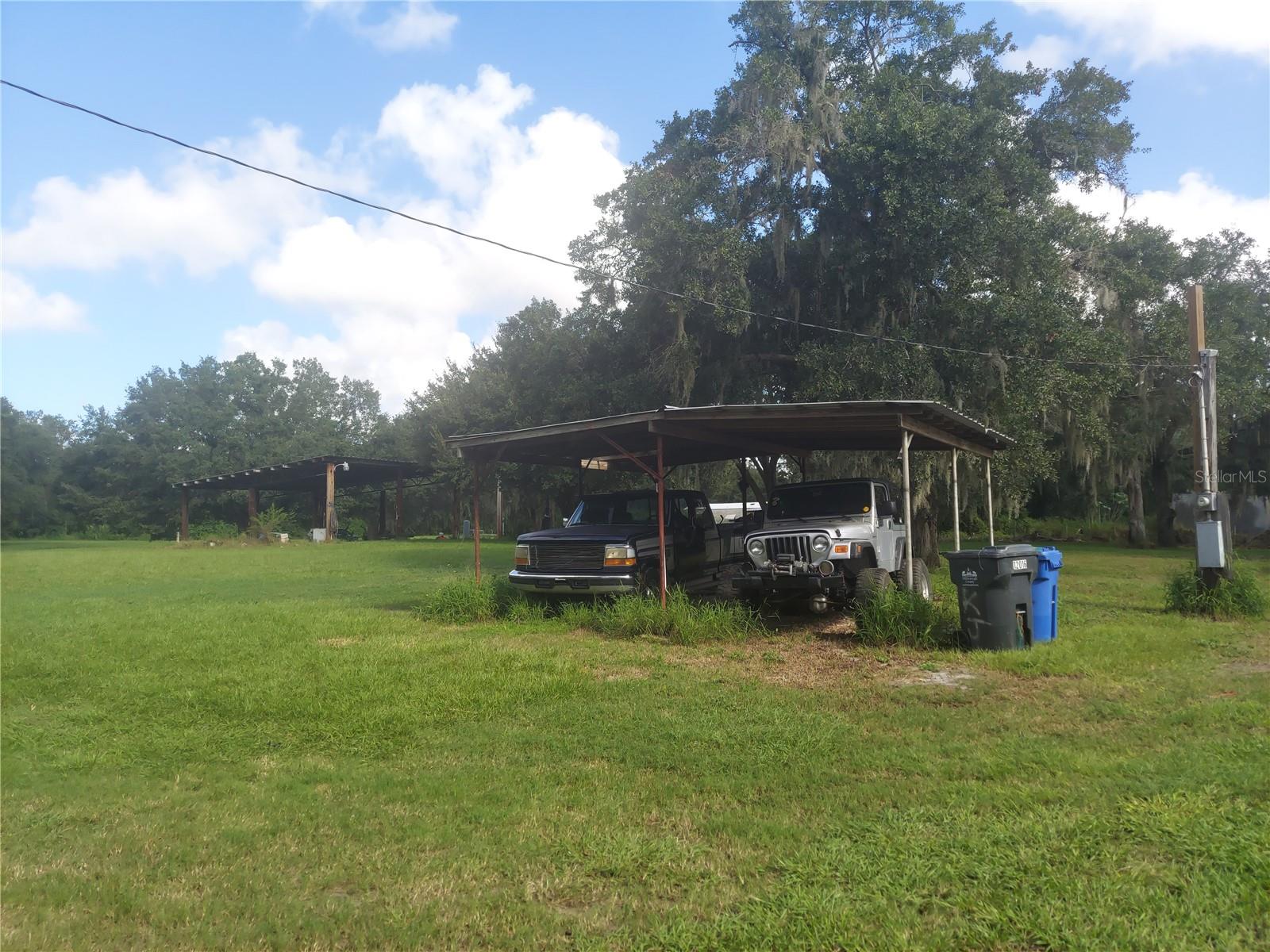 12016 Bullfrog Creek Rd Property Photo 12
