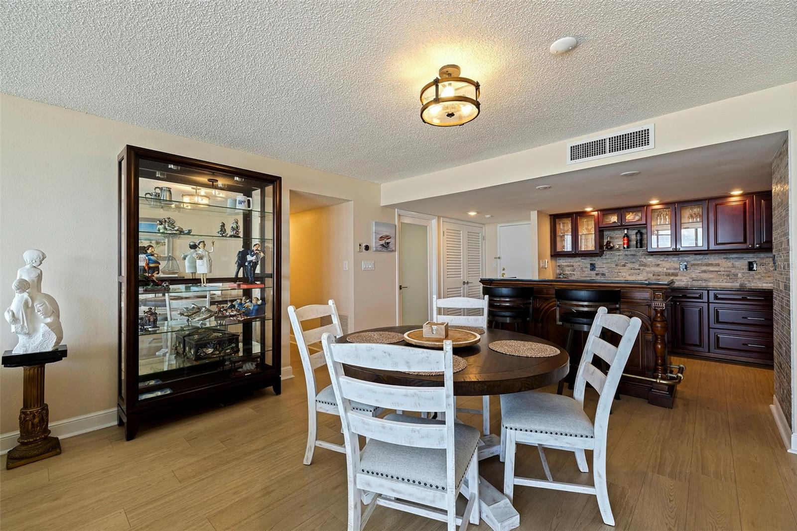 7650 Bayshore Dr #1005 Property Photo 16