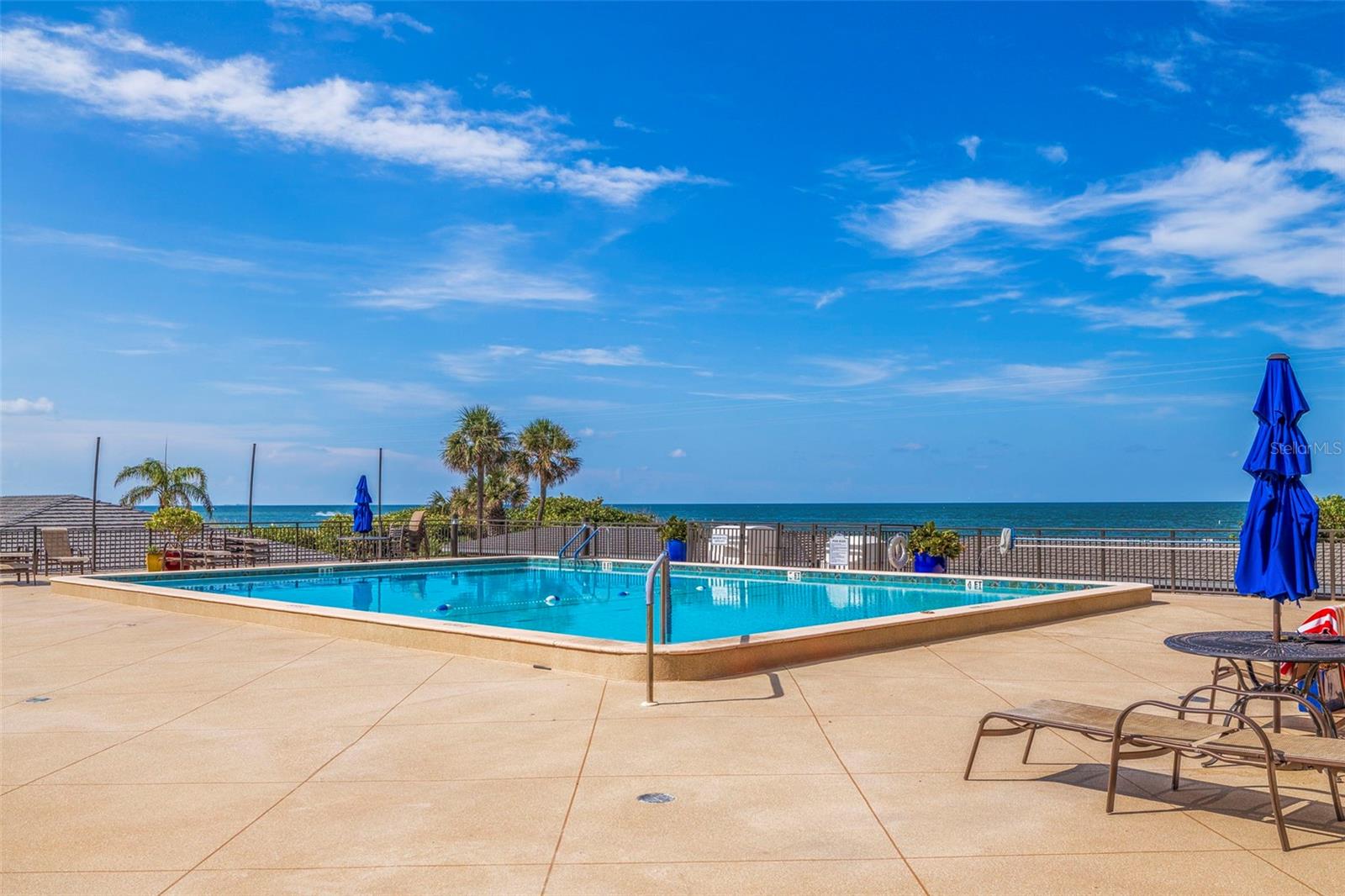 7650 Bayshore Dr #1005 Property Photo 33