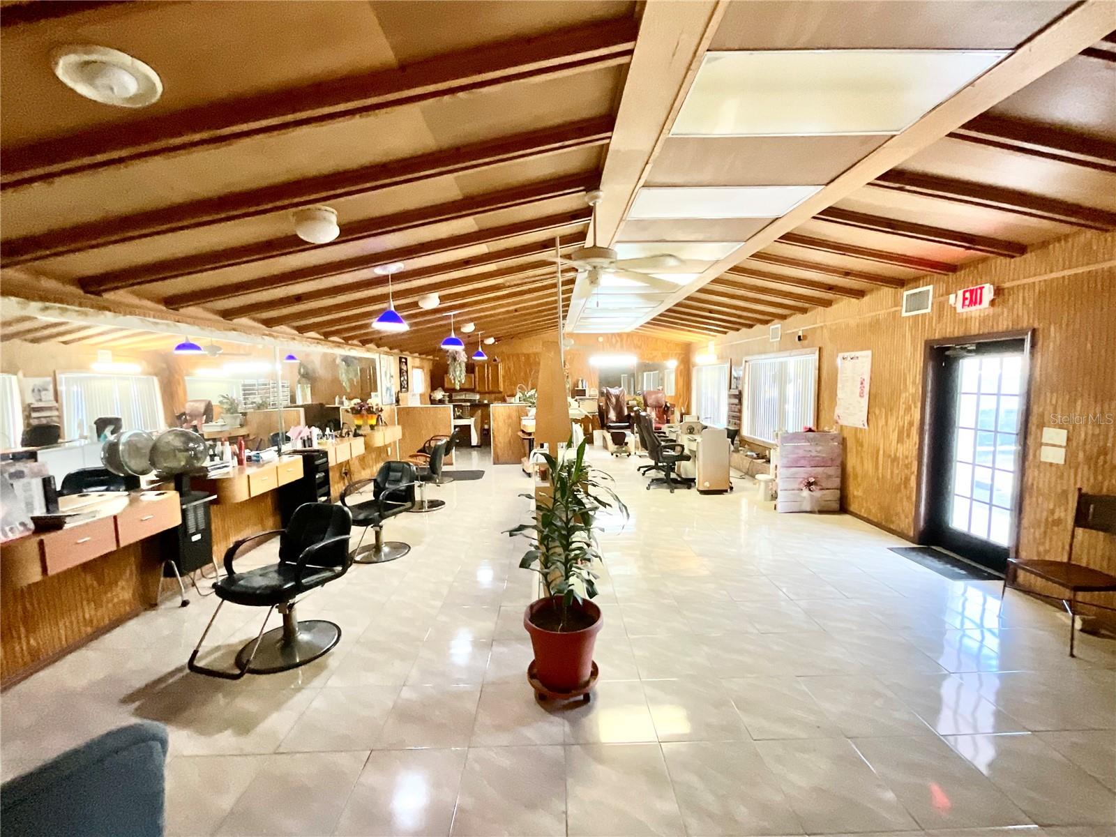 5124 Trouble Creek Rd Property Photo 3