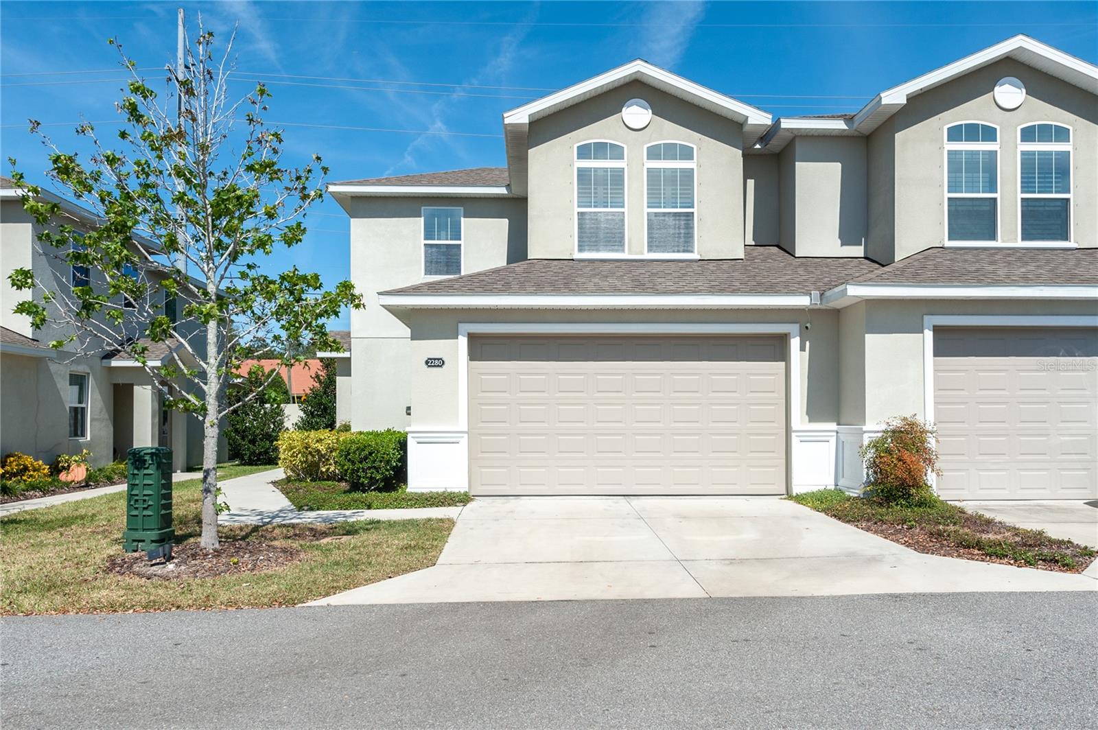 2280 Montview Dr Property Photo 4