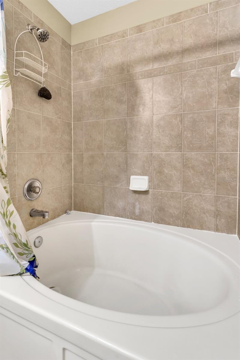 5333 River Rock Rd Property Photo 27