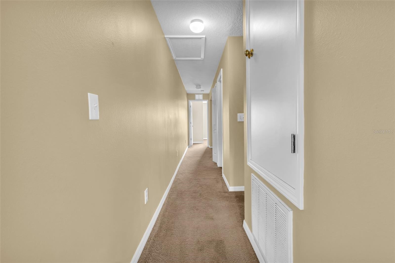 5333 River Rock Rd Property Photo 32