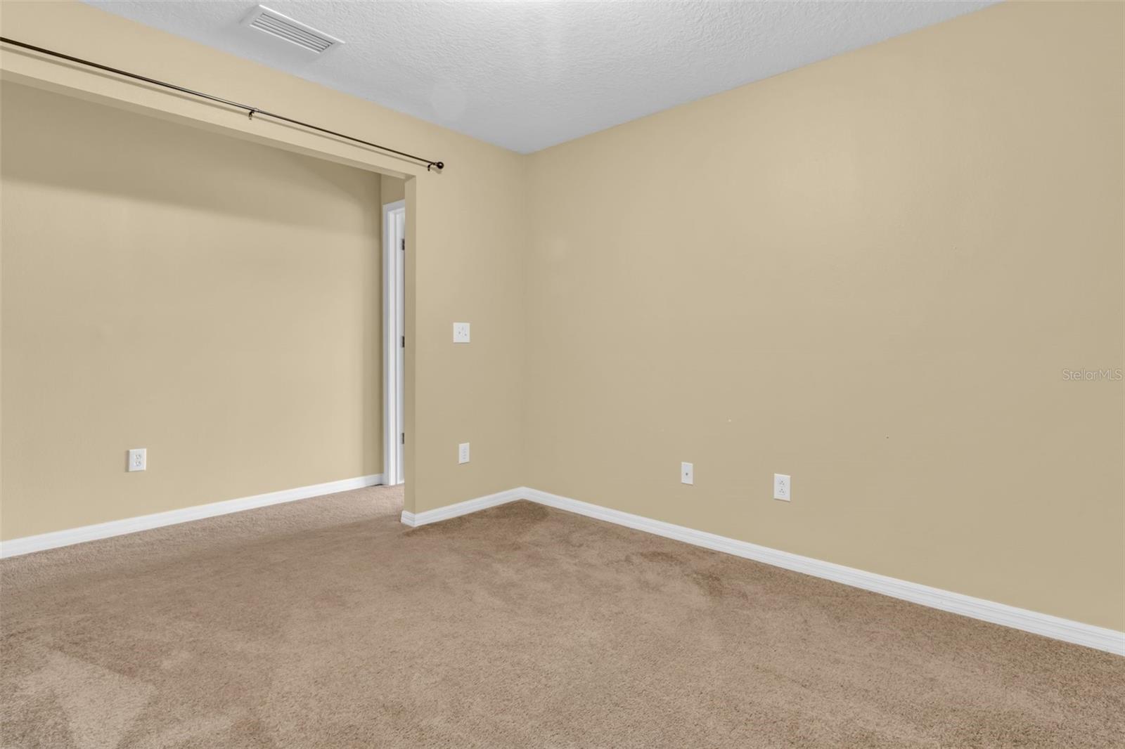 5333 River Rock Rd Property Photo 35