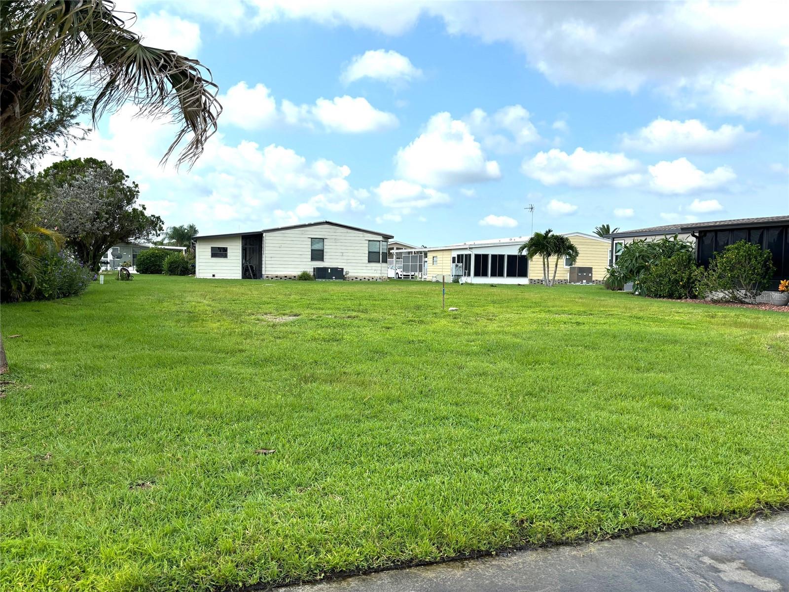 404 TARDE LOGO CIR Property Photo 1