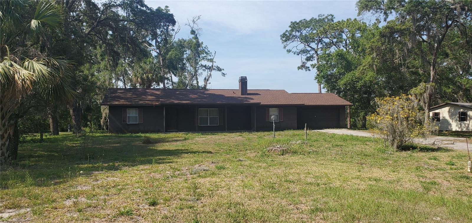 18300 State Road 52 Property Photo 1