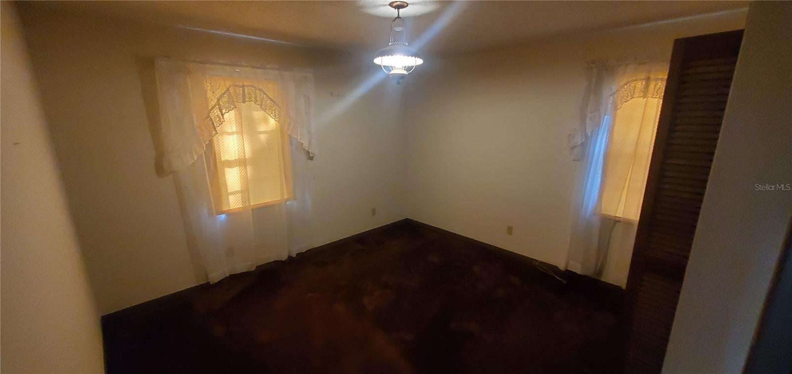 18300 State Road 52 Property Photo 10