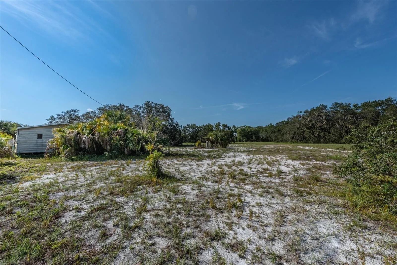 12154 Bullfrog Creek Rd Property Photo 6