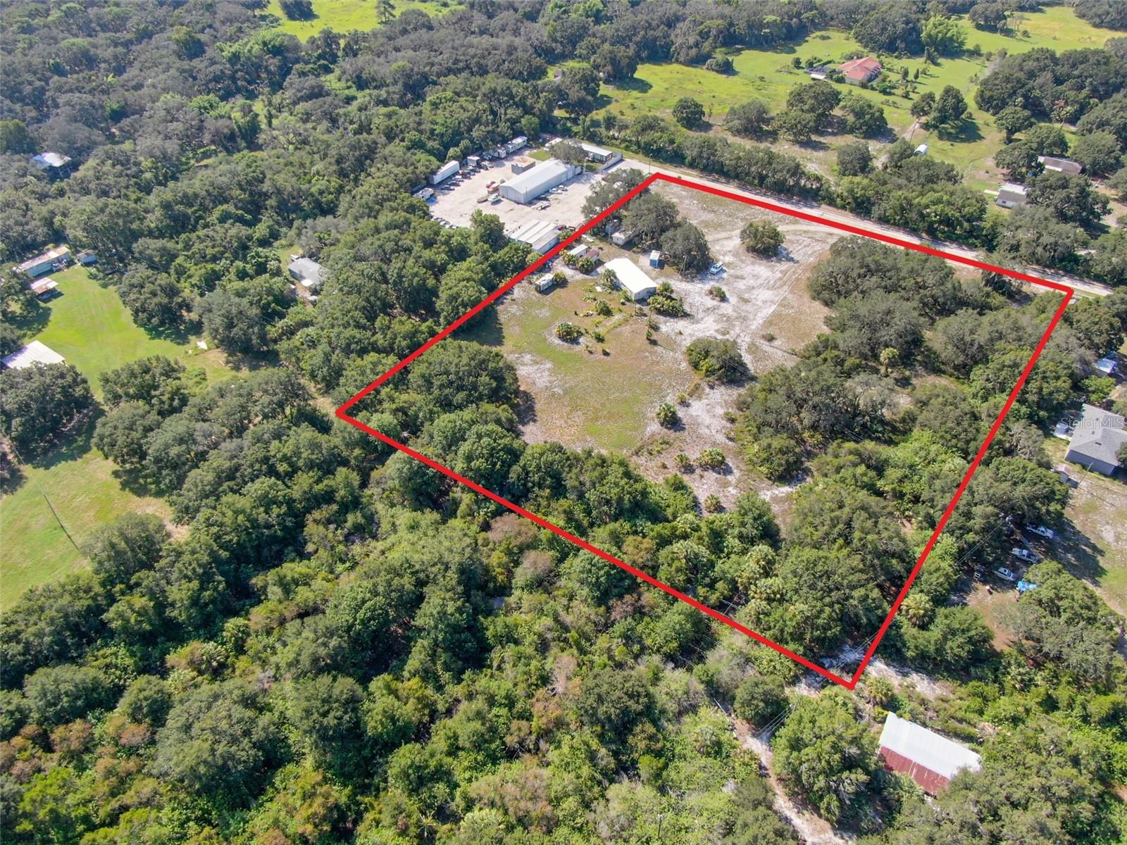 12154 Bullfrog Creek Rd Property Photo 21