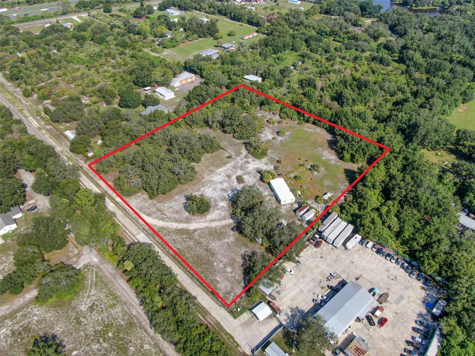 12154 Bullfrog Creek Rd Property Photo 23