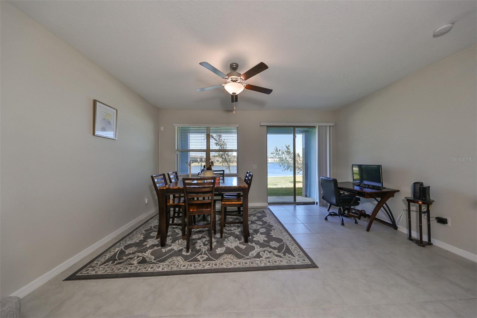 928 Royal Empress Dr Property Photo 21