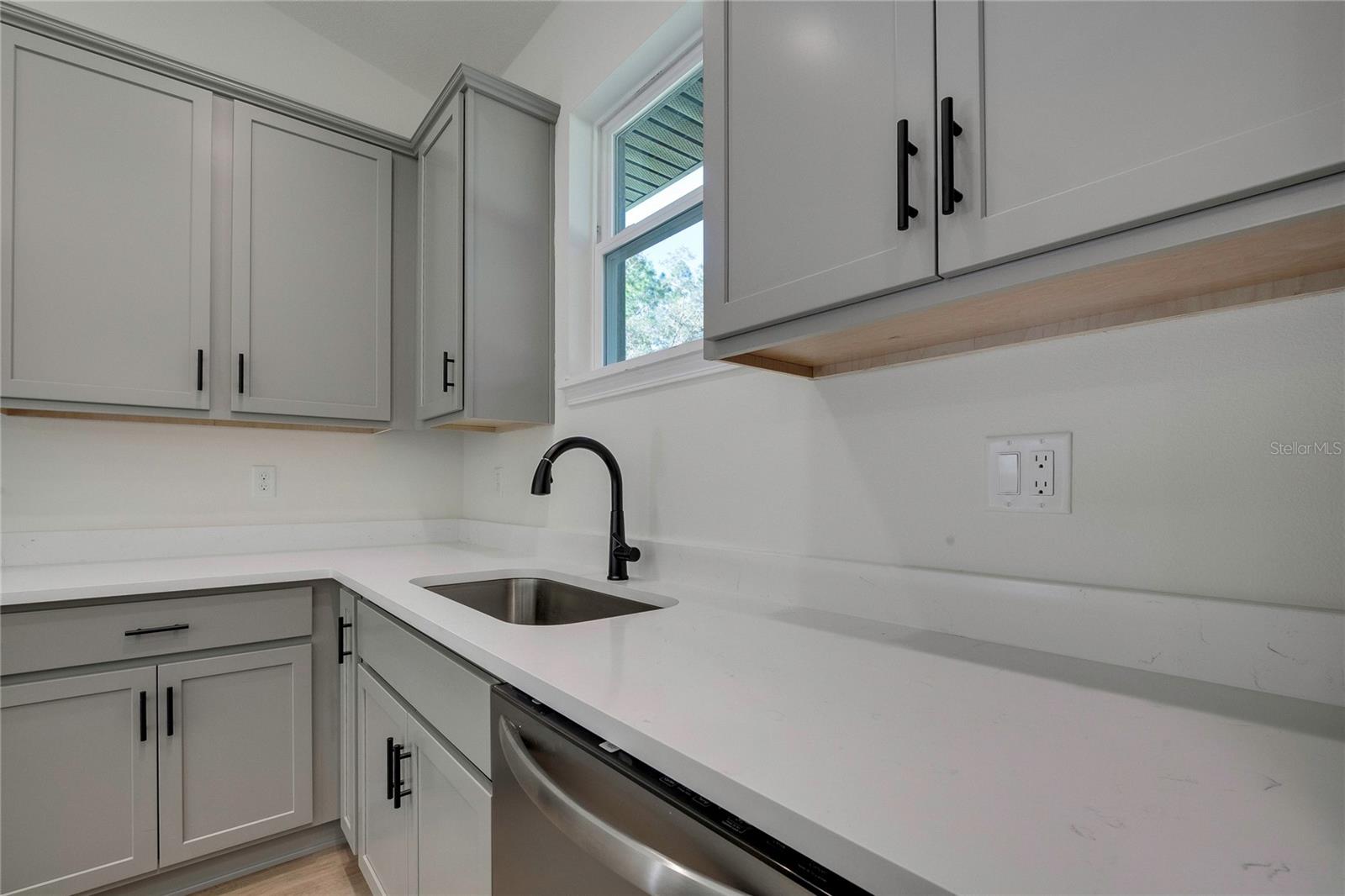 8104 N Santos Dr Property Photo 12