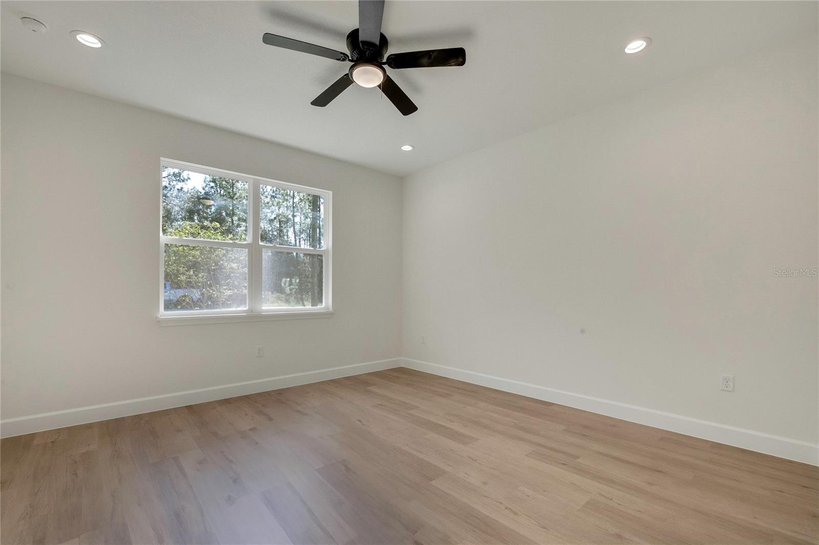 8104 N Santos Dr Property Photo 18