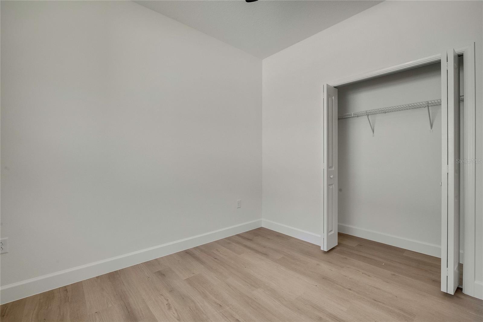 8104 N Santos Dr Property Photo 32