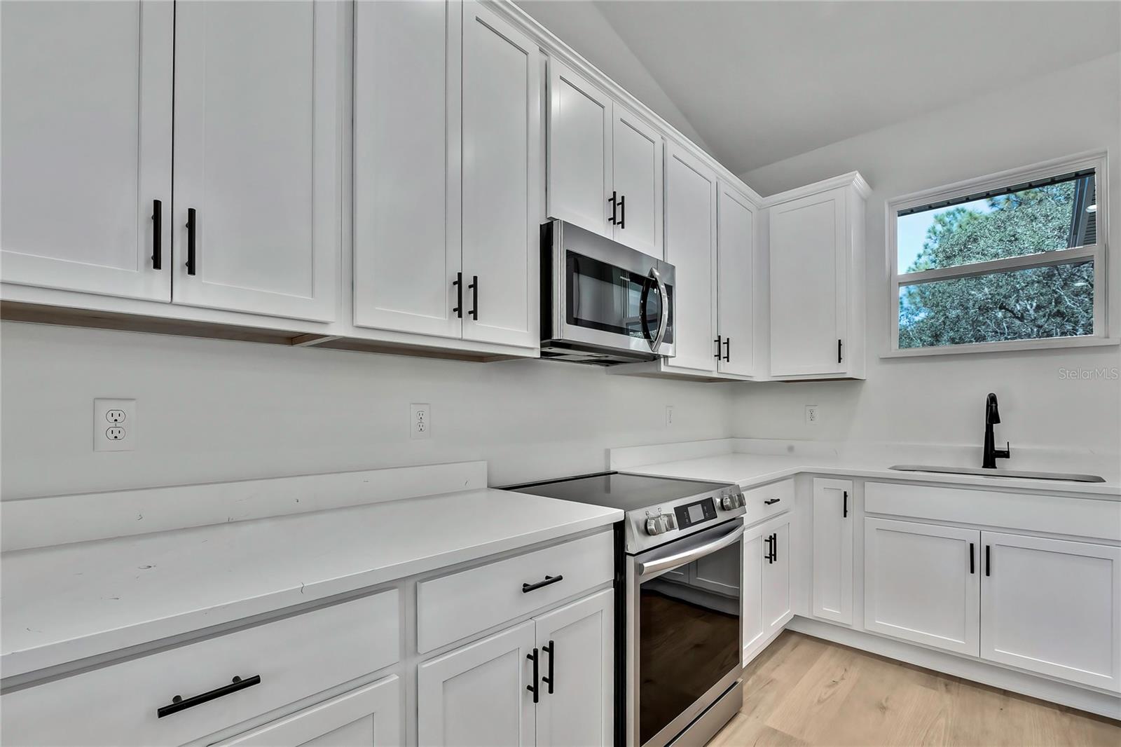 8118 N Santos Dr Property Photo 15