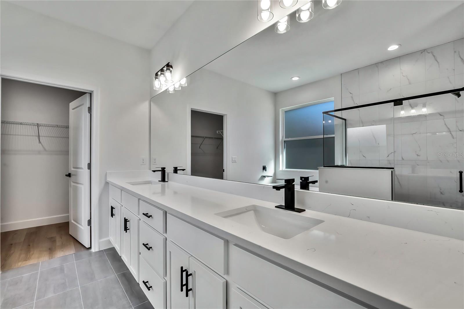 8118 N Santos Dr Property Photo 25