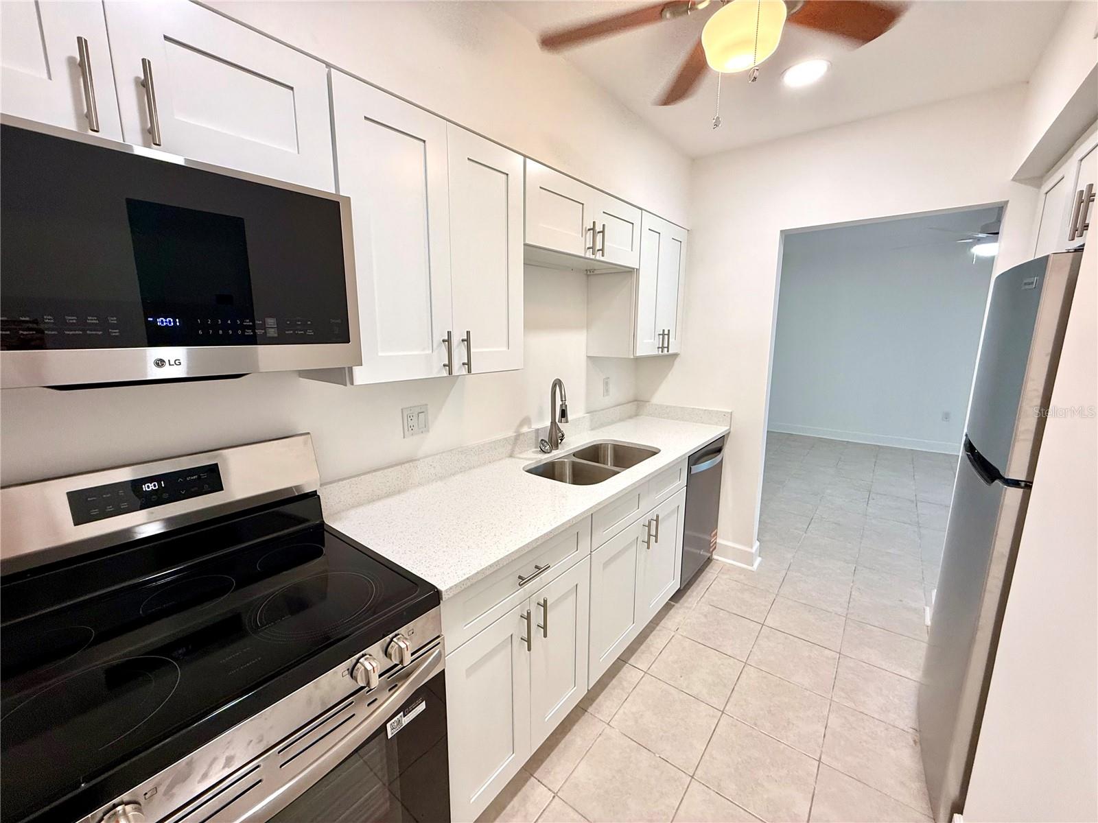 179 Medallion Blvd #c Property Photo 21