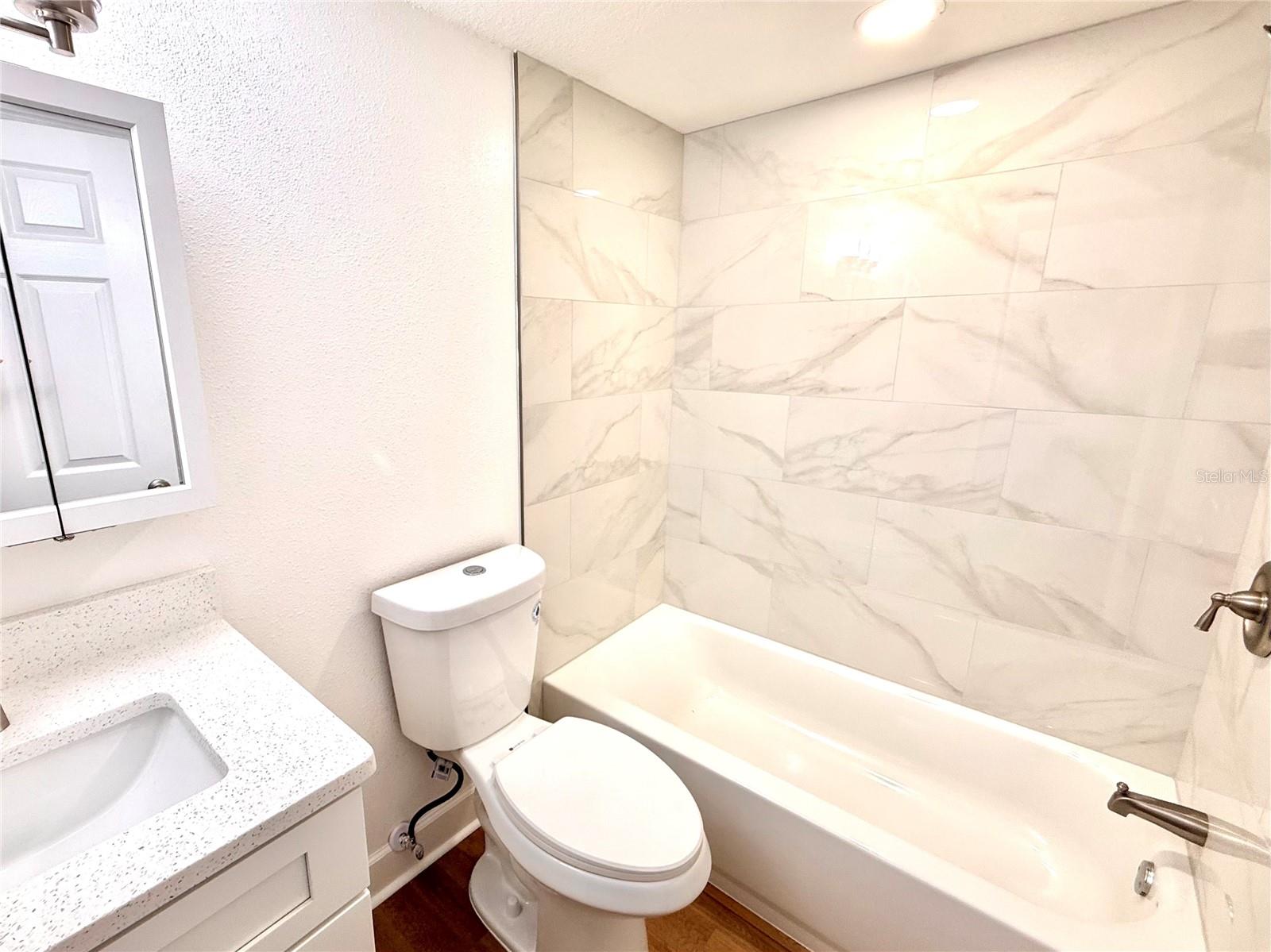 179 Medallion Blvd #c Property Photo 26