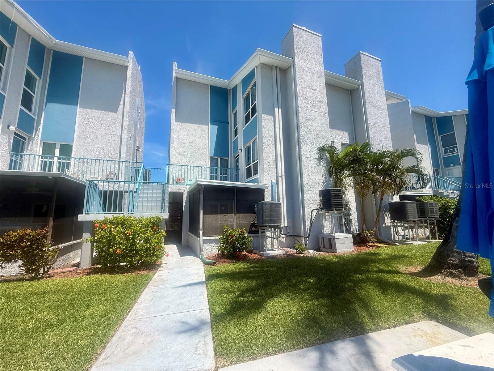 179 Medallion Blvd #c Property Photo 42